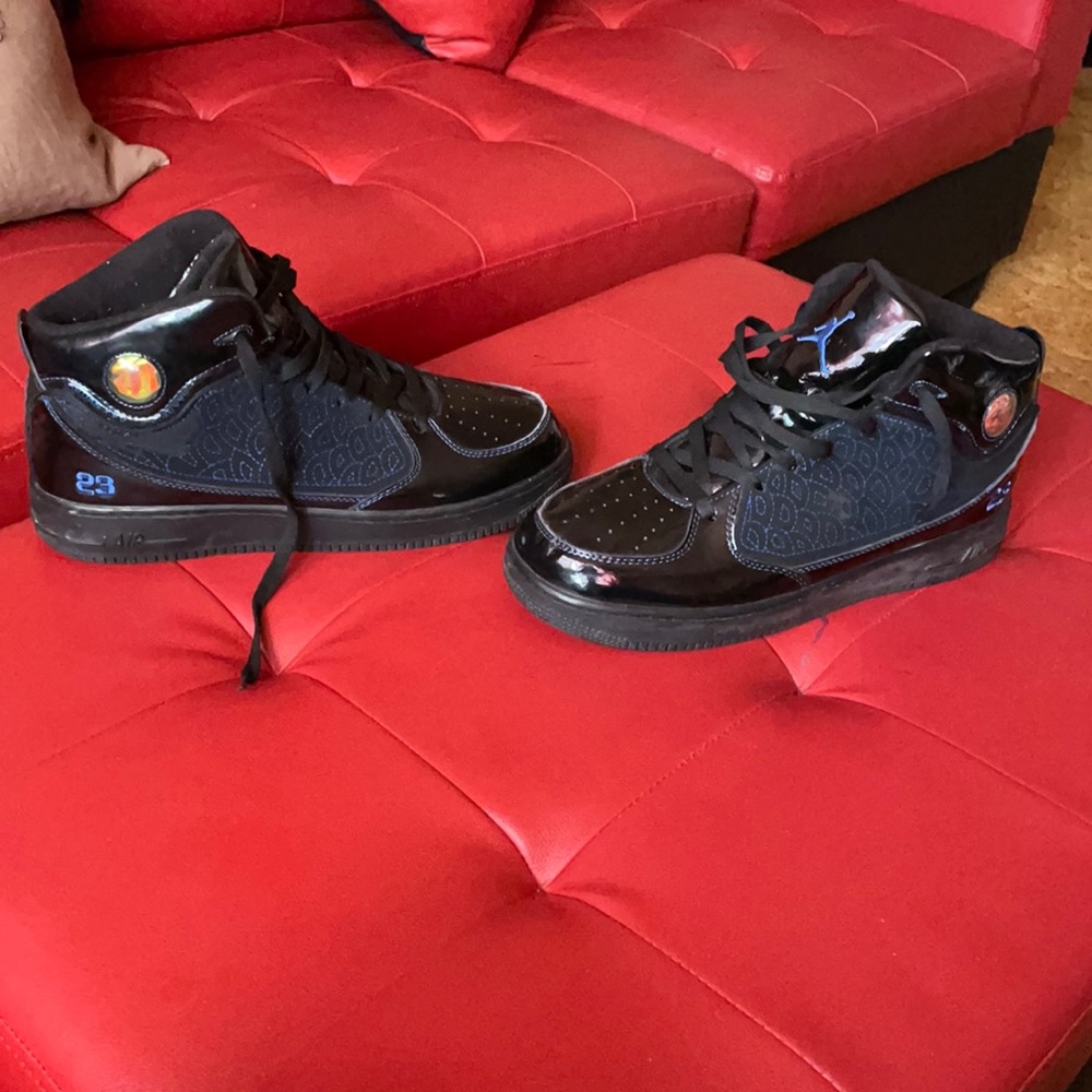 Jordan black and blue